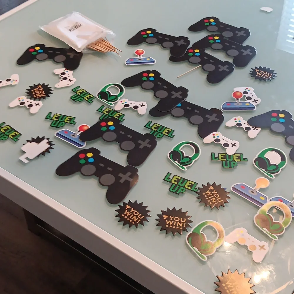Birthday gaming decorations